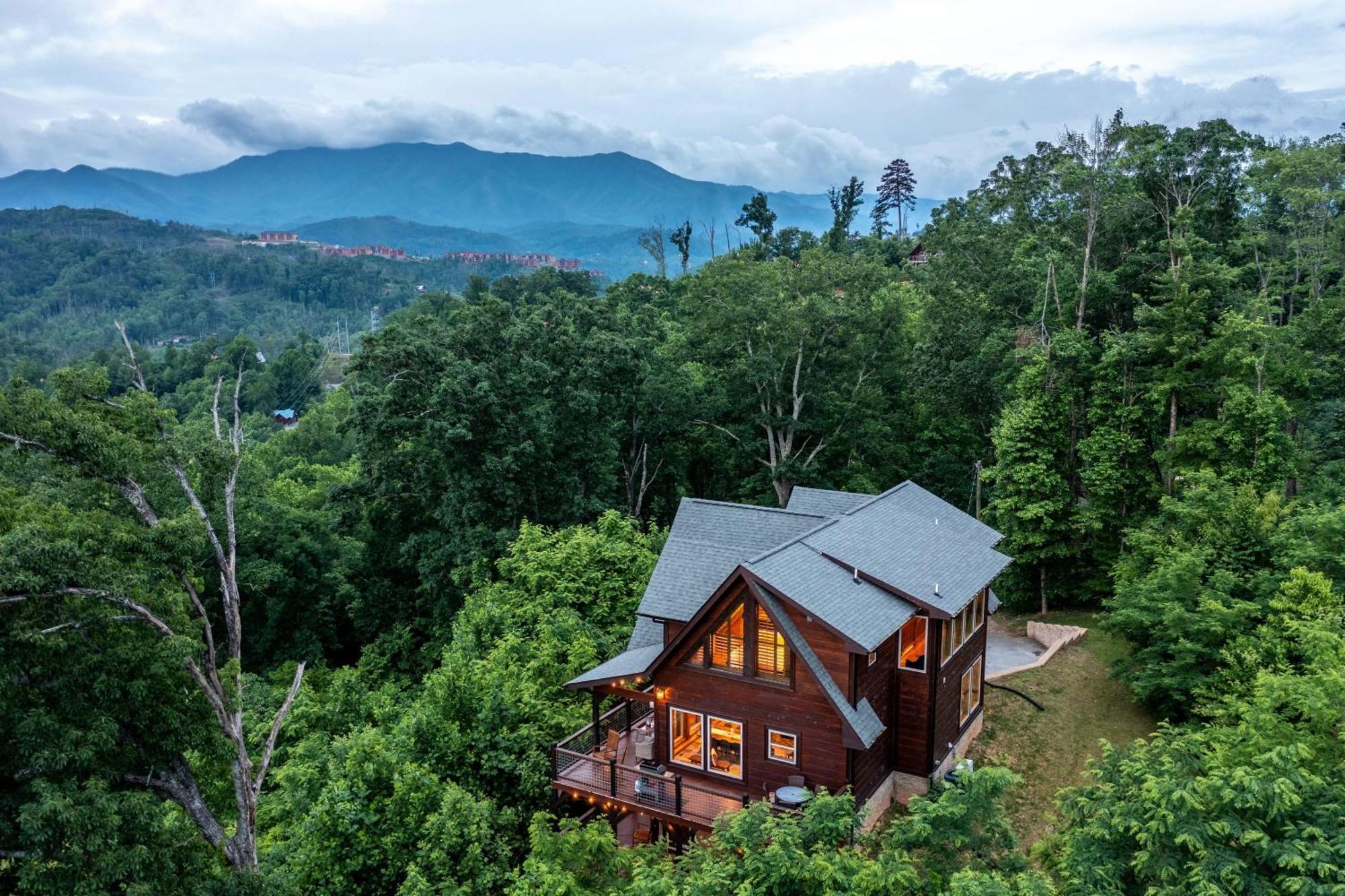 The Solstice - Amenities Galore Mountain Retreat Гатлінбург Екстер'єр фото