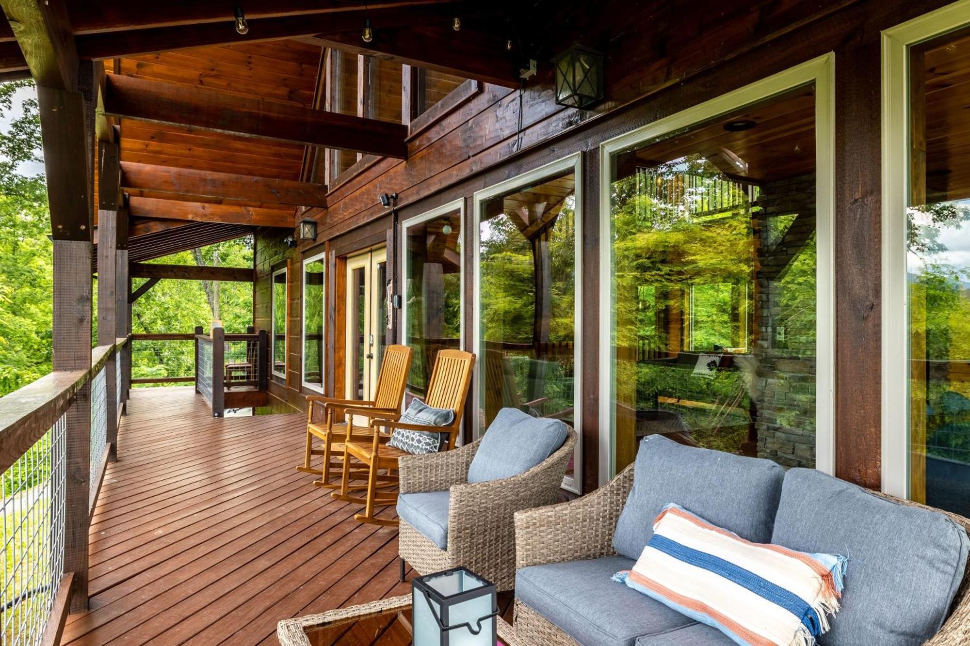 The Solstice - Amenities Galore Mountain Retreat Гатлінбург Екстер'єр фото