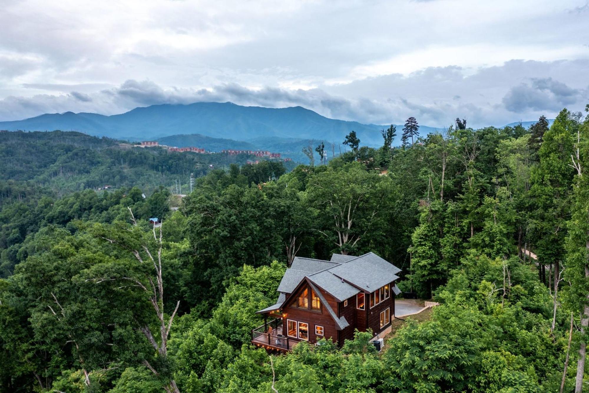 The Solstice - Amenities Galore Mountain Retreat Гатлінбург Екстер'єр фото