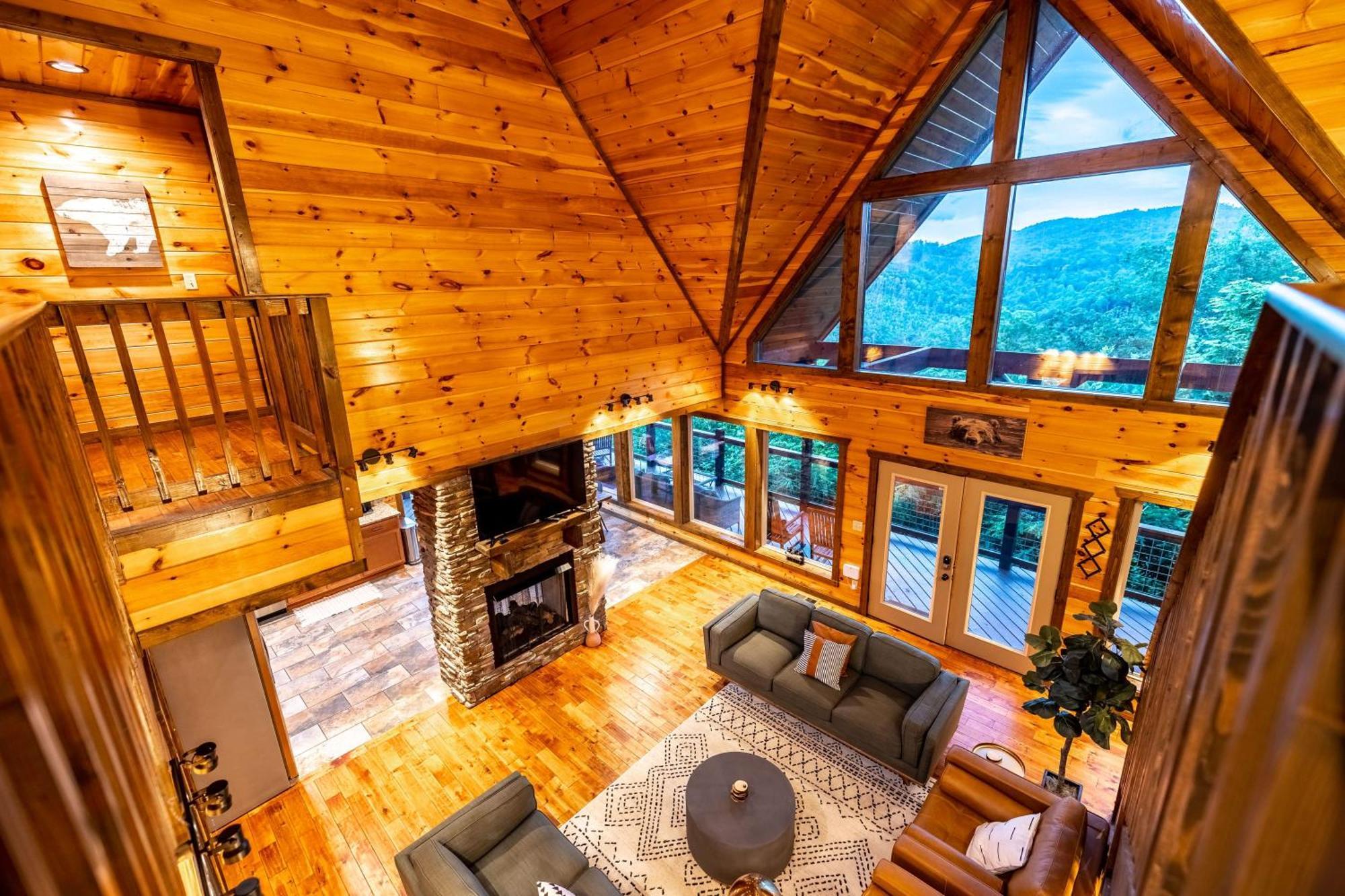 The Solstice - Amenities Galore Mountain Retreat Гатлінбург Екстер'єр фото